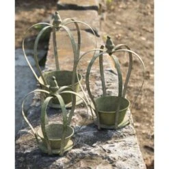 ESSCHERT DESIGN Pothouders Kroon - Aged Metal - Set Van 3 Stuks -Thuis Versieren Winkel sierpotten kroon aged metal 1484066483 1 600