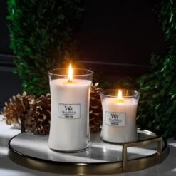 WoodWick Large Candle - White Teak -Thuis Versieren Winkel woodwick large candle white teak 1618571561 1 600